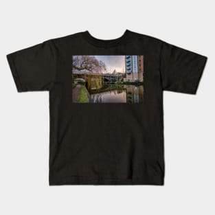 Carrow Road Bridge over the River Wensum, Norwich Kids T-Shirt